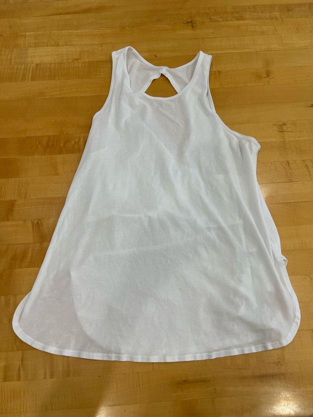 Lululemon white tank